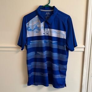 Blue Oakley size Large Golf Polo